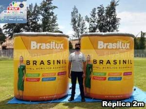 replicas infláveis gigantes promocionais lata brasilux tintas brasinil